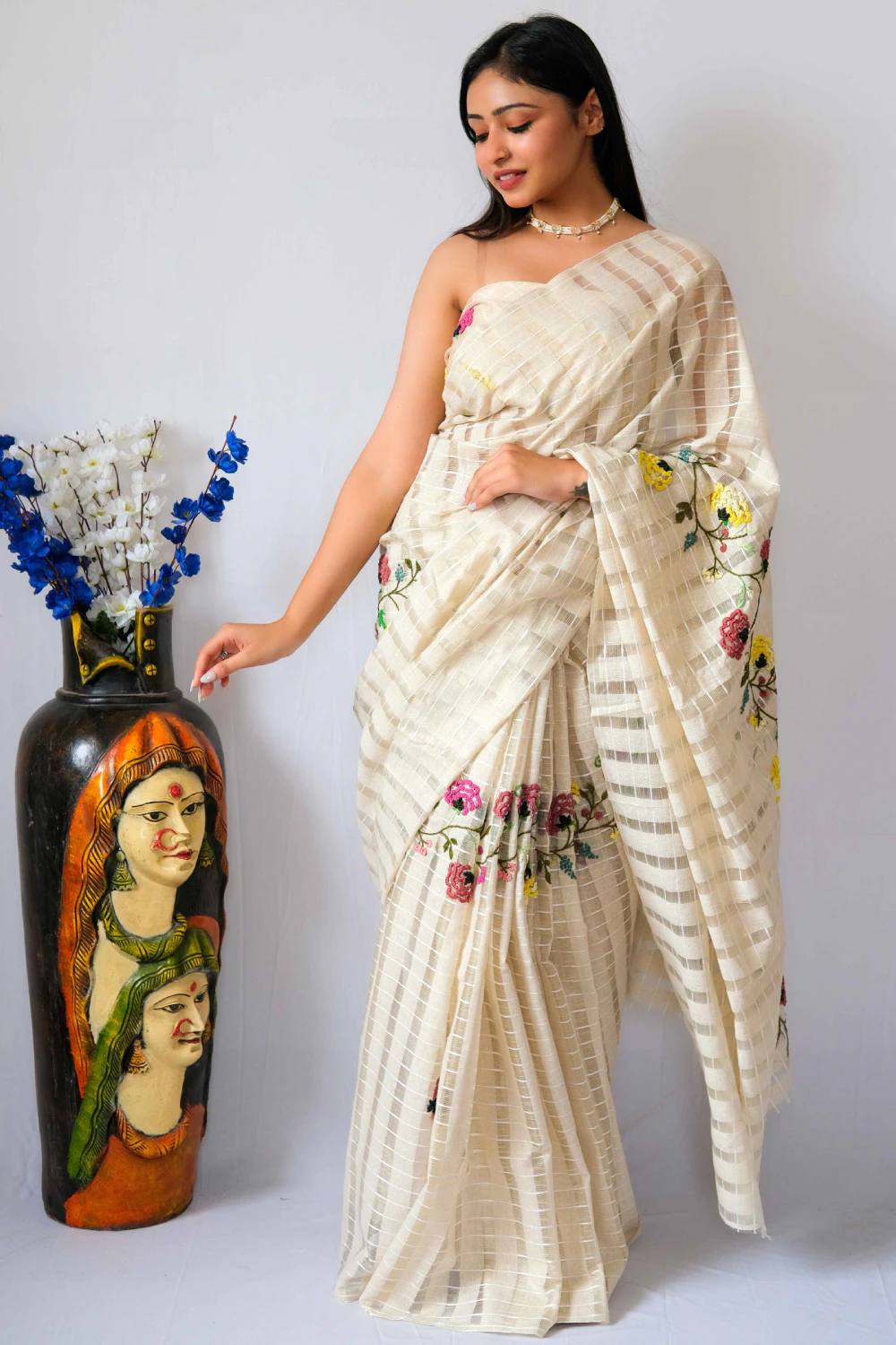 Cream jute organza thread work saree